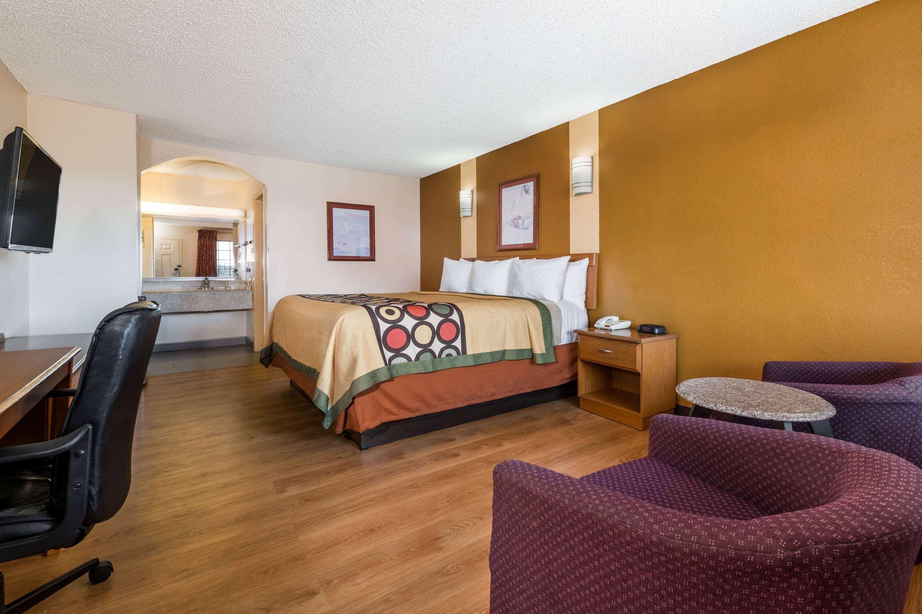 Super 8 By Wyndham Waco/mall Area Tx