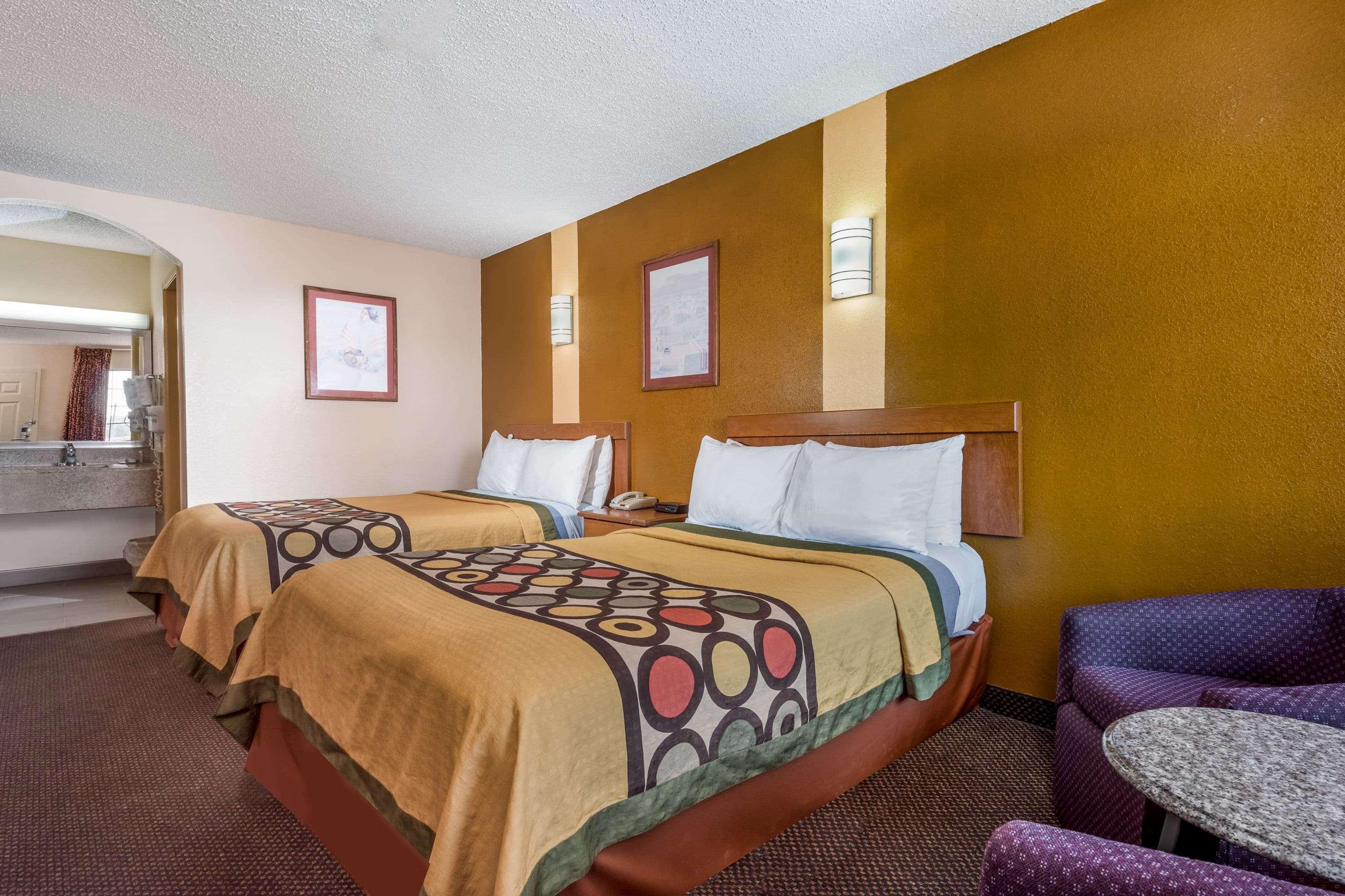 Hotel Super 8 By Wyndham Waco/mall Area Tx