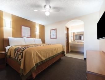 Hotel Super 8 By Wyndham Waco/mall Area Tx